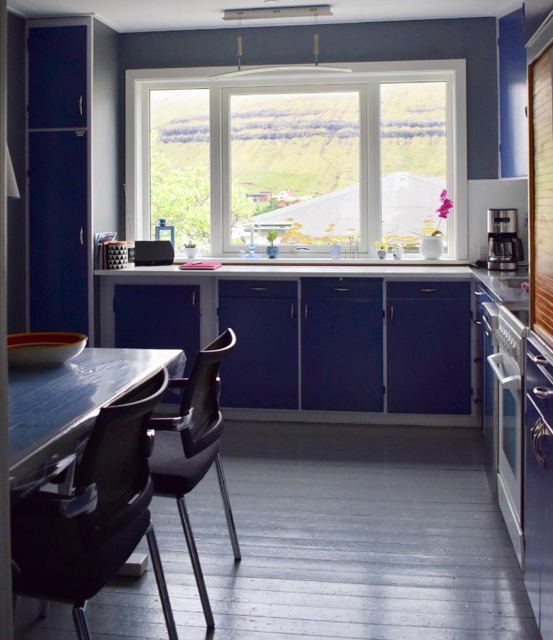 Brekkustova - Modern, Cosy And Spacious Apartment Klaksvík Extérieur photo